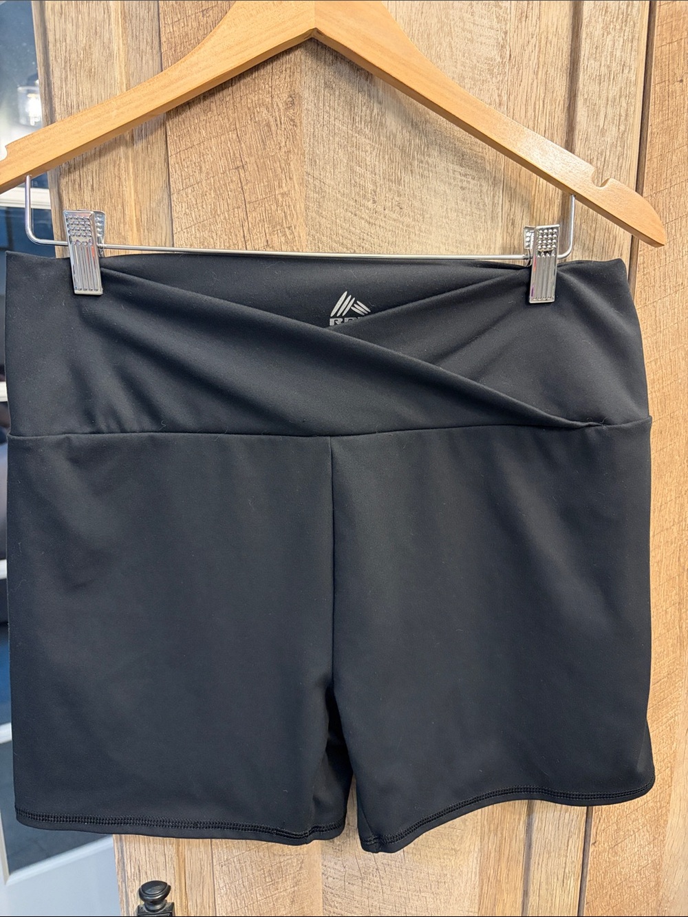 RBX XL Black Crossover Waist Athletic Shorts poly spandex